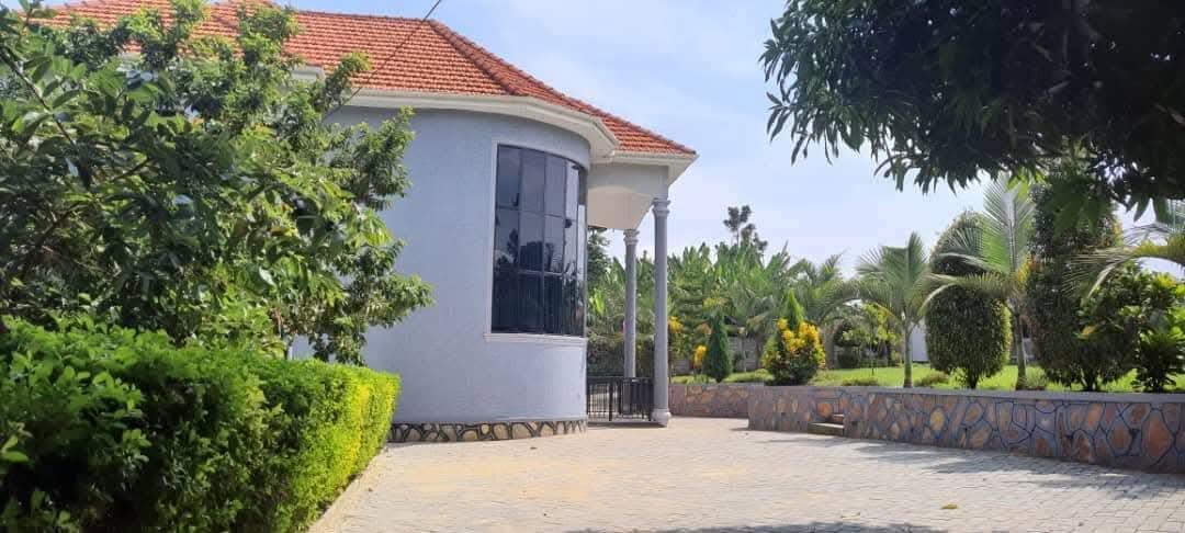 Residential House for Sale at Gayaza, Busiika - Uganda